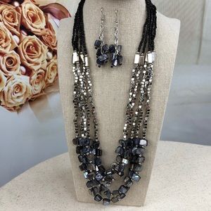 Black Seed & Shell Beads Necklace Earring Set